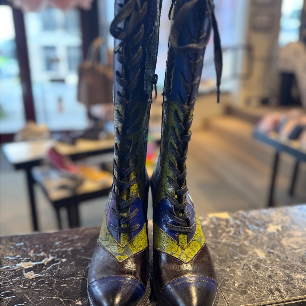 L'Artiste Blue & Green Snake-Print Tall Heeled Boots - Picture 2 of 5